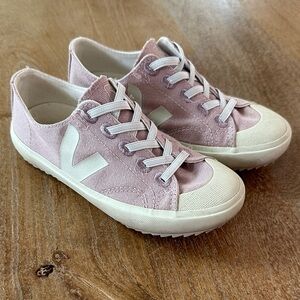 Veja Girls Blush Canvas Sneakers size 12.5